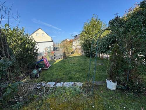 Bild 3 - 4 Zimmer Doppelhaushälfte in Nittel