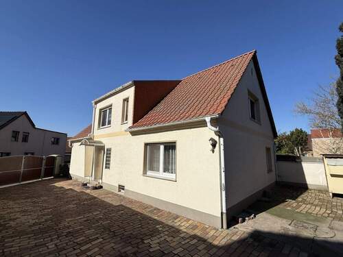 Objektansicht - 6 Zimmer Einfamilienhaus zum Kaufen in Muldestausee