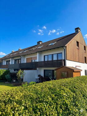 Rückseite - 5 Zimmer Reihenendhaus zum Kaufen in Hamburg
