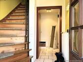 Flur/Treppe zum Obergeschoss - 