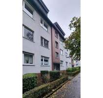 GELEGENHEITI!!! RENOVIERTE + GEMÜTLICHE 3 ZIMMER WOHNUNG mit BALKON in ESSEN - SCHÖNEBECK!!!
