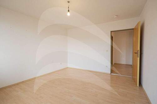 Schlafen - 2 Zimmer Etagenwohnung zum Kaufen in Passau