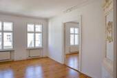 Zimmer 2 - 
