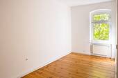 Zimmer 3 mit Fenster zum HH - 