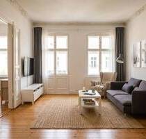 Sehr schöne 3 Zimmer Altbauwohnung 85qm, 4.OG, VH, Provisionsfreie, Bezugsfrei in Berlin Schöneberg