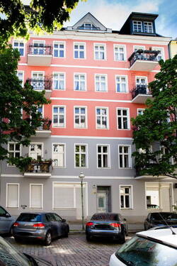 Hausfassade Brunhildstr. - 3 Zimmer Etagenwohnung zum Kaufen in Berlin