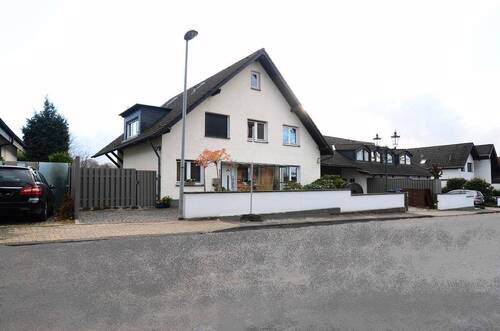 Wohnhaus Front - 