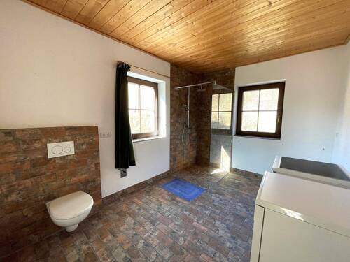 Badezimmer - 3 Zimmer Einfamilienhaus in Vorra / Düsselbach