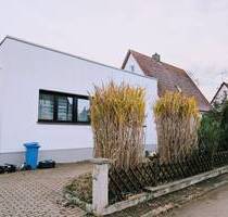 Wohnen & Arbeiten unter einem Dach I Top - Lage I sofort verfügbar I Ein- bzw. Zweifamilienhaus - Ulm Jungingen