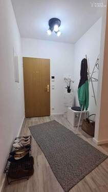 Diele mit Videosprechanlage - 