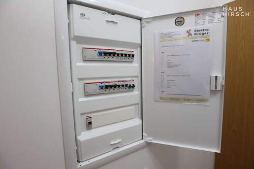 Sicherungskasten mit komplett neuer Gesamtelektrik - 