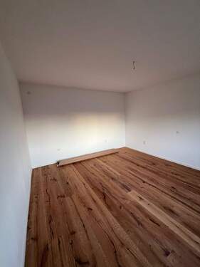 Schlafzimmer - 2 Zimmer Etagenwohnung zum Kaufen in Stein