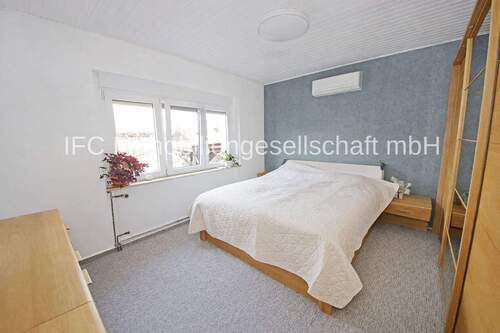 Schlafzimmer im EG - 