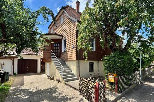 Ansicht - Einfamilienhaus in sehr schöner Lage von Münchingen