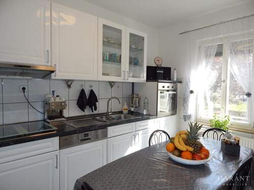 Küche - Mehrfamilienhaus, Wohnhaus mit 133,00 m² in Göppingen zum Kaufen