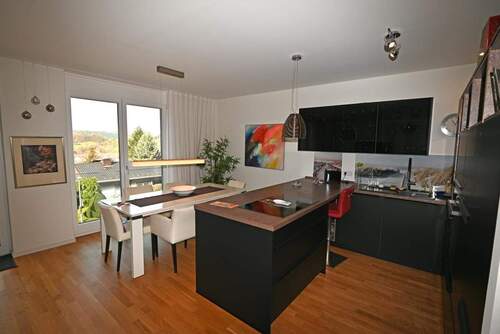 Offene Wohnküche - 3 Zimmer Etagenwohnung in Donzdorf