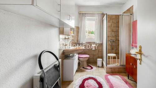 1. OG Badezimmer 1 - 