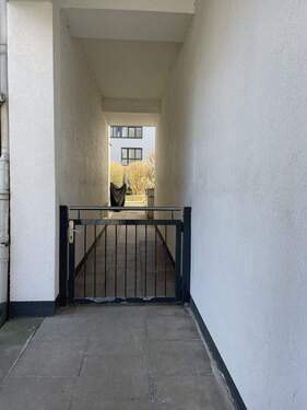 Zugang zum Hinterhof - 