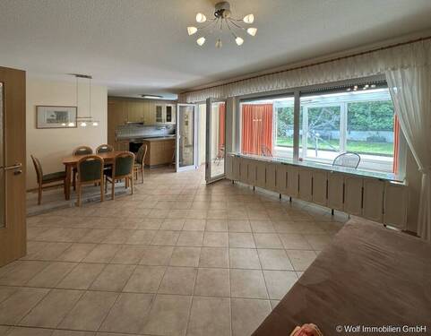 Wohnzimmer Ansicht 1 - 3 Zimmer Etagenwohnung in Karben