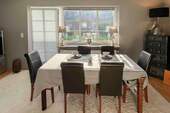 helles Esszimmer mit Terrassenzugang - Einfamilienhaus mit 133,20 m&sup2; in Neukirchen zum Kaufen