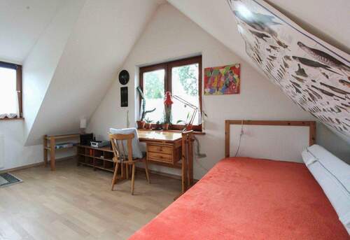 Schlafzimmer 4 - 