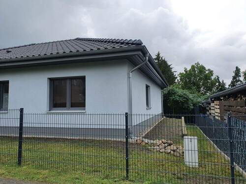 von der Straße rechts - Einfamilienhaus mit 120,00 m&sup2; in Manker Gem. Fehrbellin zum Kaufen