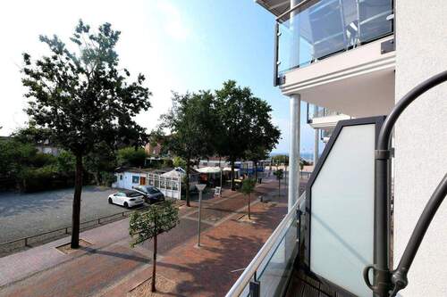 Blick von Terrasse auf Ostsee - 2 Zimmer Terrassenwohnung zum Kaufen in Pelzerhaken