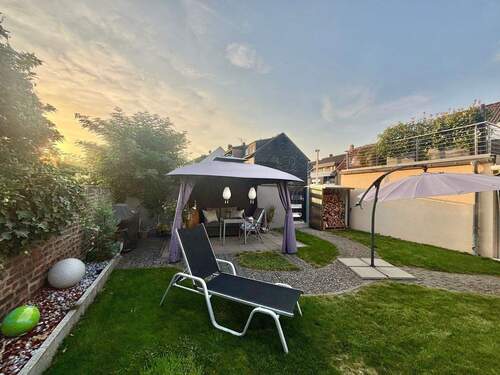 WE1 Eigener Garten - 8 Zimmer Mehrfamilienhaus, Wohnhaus in Alsdorf