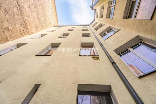 Rückfassade - Wohn- und Geschäftshaus im Zentrum von Friedrichshain