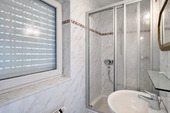 Duschbadezimmer - 