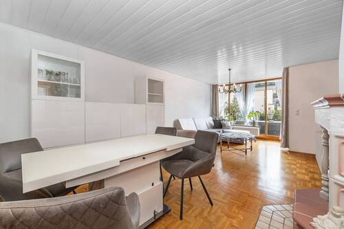 Wohn-/Esszimmer (EG) - 