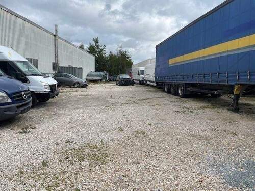 Freifläche - Freifläche 850 m², geschottert – ideal für PKW, LKW und Wohnmobile