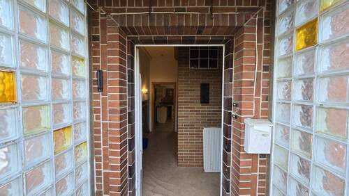 Eingang - Einfamilienhaus mit 295,90 m&sup2; in Schönewörde zum Kaufen