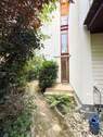 Zweiter Eingang seitlich - 