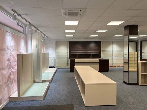 Innenraum - Gewerbeobjekt (Büro, Produktion, Verkauf) in Recke zur Miete