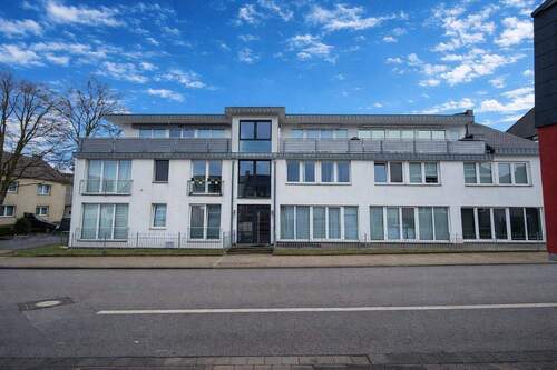 Front 1 - Mehrfamilienhaus, Wohnhaus zum Kaufen in Aachen