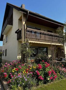 Rückseite vom Haus - 8 Zimmer Reihenendhaus in Lahr