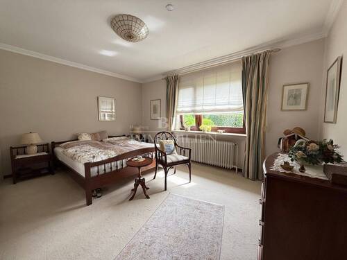 Großes Schlafzimmer... - 