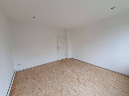 Wohnung EG -- Wohnzimmer - 