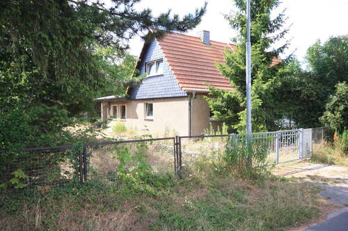Hausansicht - 3 Zimmer Doppelhaushälfte zum Kaufen in Falkensee