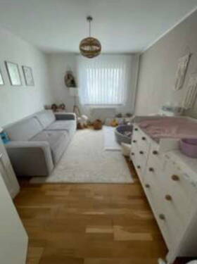 Kinderzimmer/ Arbeitszimmer - 