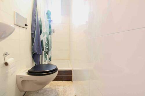 Badezimmer - Etagenwohnung mit 46,90 m² in Mannheim zum Kaufen