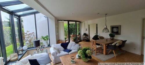 Weiterer Einblick ins Wohnzimmer - 3 Zimmer Etagenwohnung in Rastede