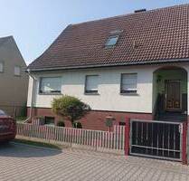 Romantisches Einfamilienhaus in Tettaus Naturidylle
