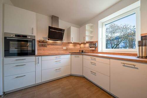 200-8805_Küche - Etagenwohnung mit 82,40 m&sup2; in Uetersen zum Kaufen