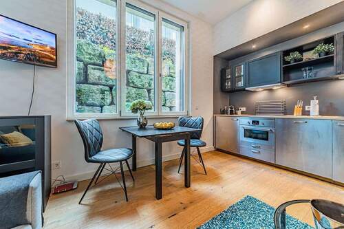 Wohnen - 2 Zimmer Etagenwohnung in Frankfurt am Main