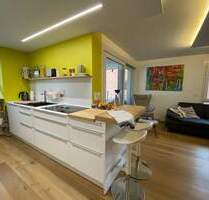 Endersbach: Schöne, hochwertige 3,5 Zimmer Wohnung (Nähe S-Bahn) - Weinstadt