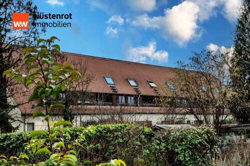 Rückansicht Haus - Etagenwohnung mit 80,30 m&sup2; in Dresden zum Kaufen