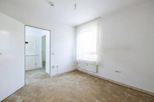 Zimmer 2 - 