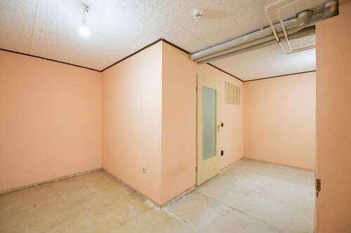 Hobbyraum Souterrain - 